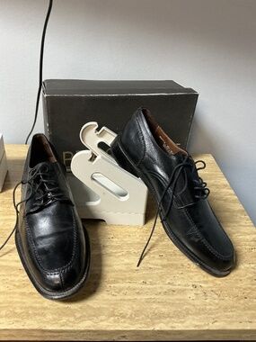 Brass Boot Split Toe Black Leather Shoes Size 10